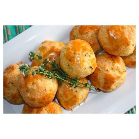 Traiteur - Restauration sur stand Panier de Gougères et Feuilletés